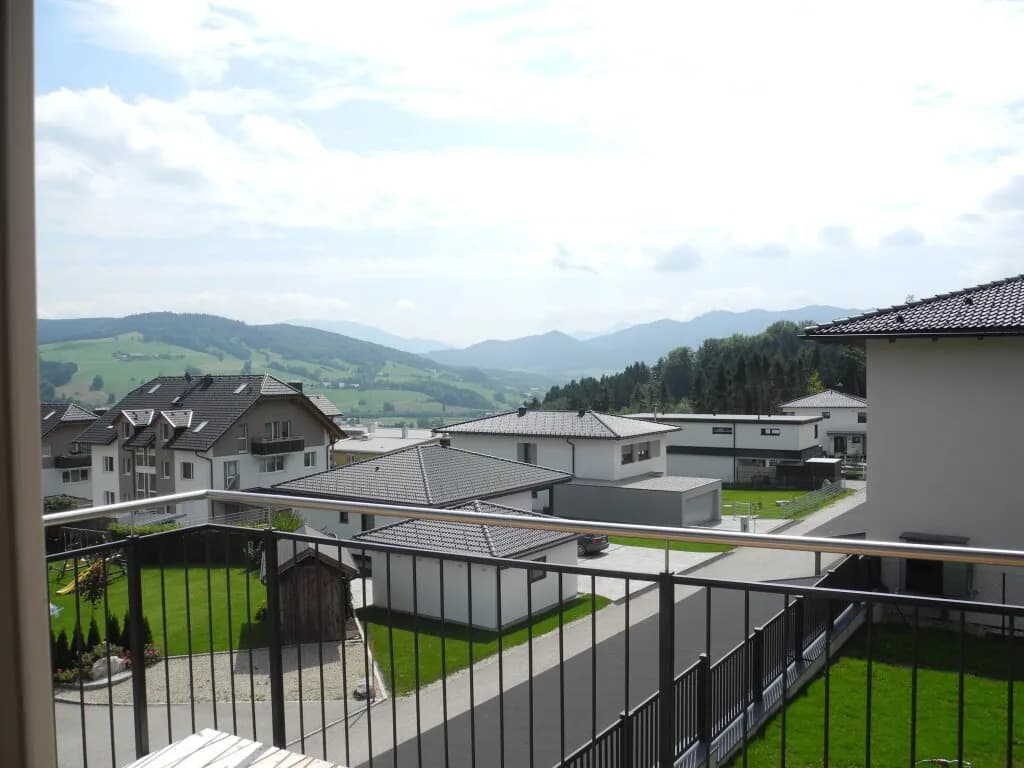 3-Zimmer-Wohnung mieten in Vöcklabruck – 66,83 m², € 995
