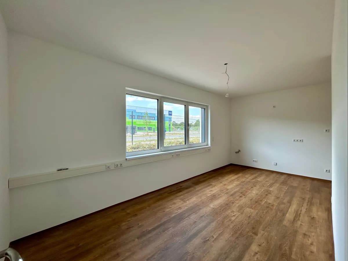 4-Zimmer-Gewerbeimmobilie mieten in Baden – 105 m², € 1.736 – Bild 5 von 15