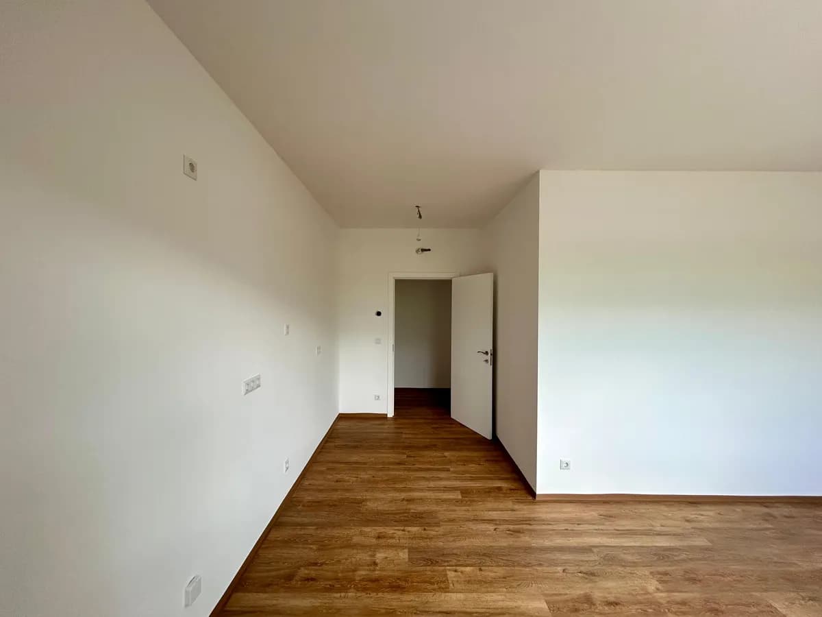 4-Zimmer-Gewerbeimmobilie mieten in Baden – 105 m², € 1.736 – Bild 6 von 15