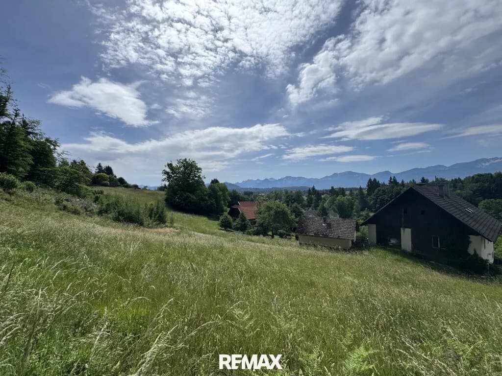 Grundstück kaufen in Villach Land – 1 080 m², € 195.000