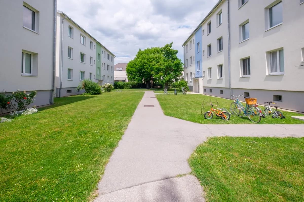 2-Zimmer-Wohnung kaufen in Mödling – 45 m², € 259.000 – Bild 2 von 43