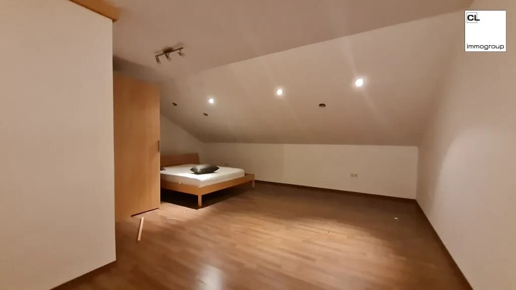 6-Zimmer-Gewerbeimmobilie mieten in Vöcklabruck – 190 m², € 1.200 – Bild 5 von 5