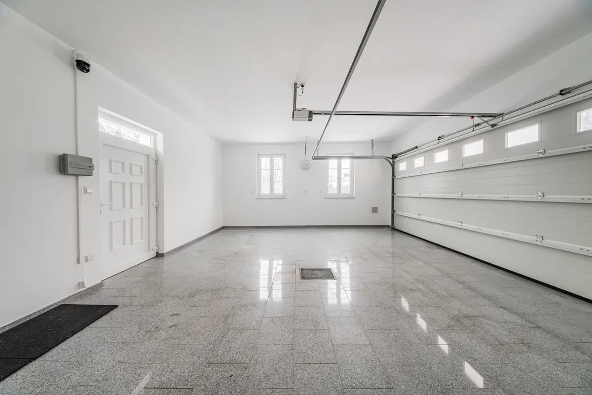 6-Zimmer-Haus mieten in Baden – 206 m², € 8.820 – Bild 11 von 21