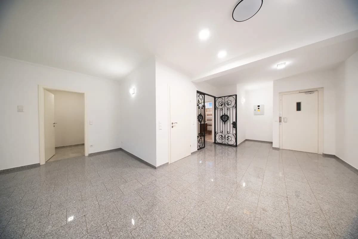 6-Zimmer-Haus mieten in Baden – 206 m², € 8.820 – Bild 17 von 21