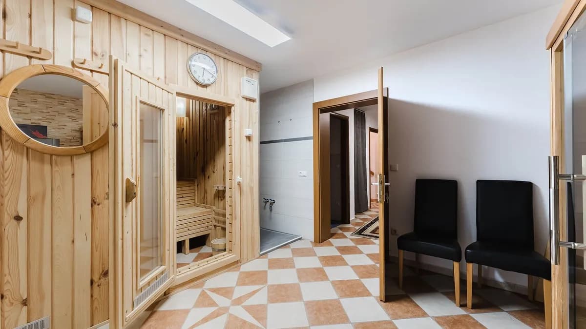 6-Zimmer-Wohnung kaufen in Vöcklabruck – 177 m², € 460.000 – Bild 15 von 23