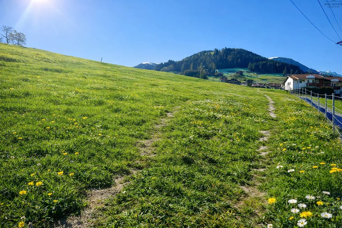 Grundstück kaufen in Innsbruck-Land – 400 m², € 400.000