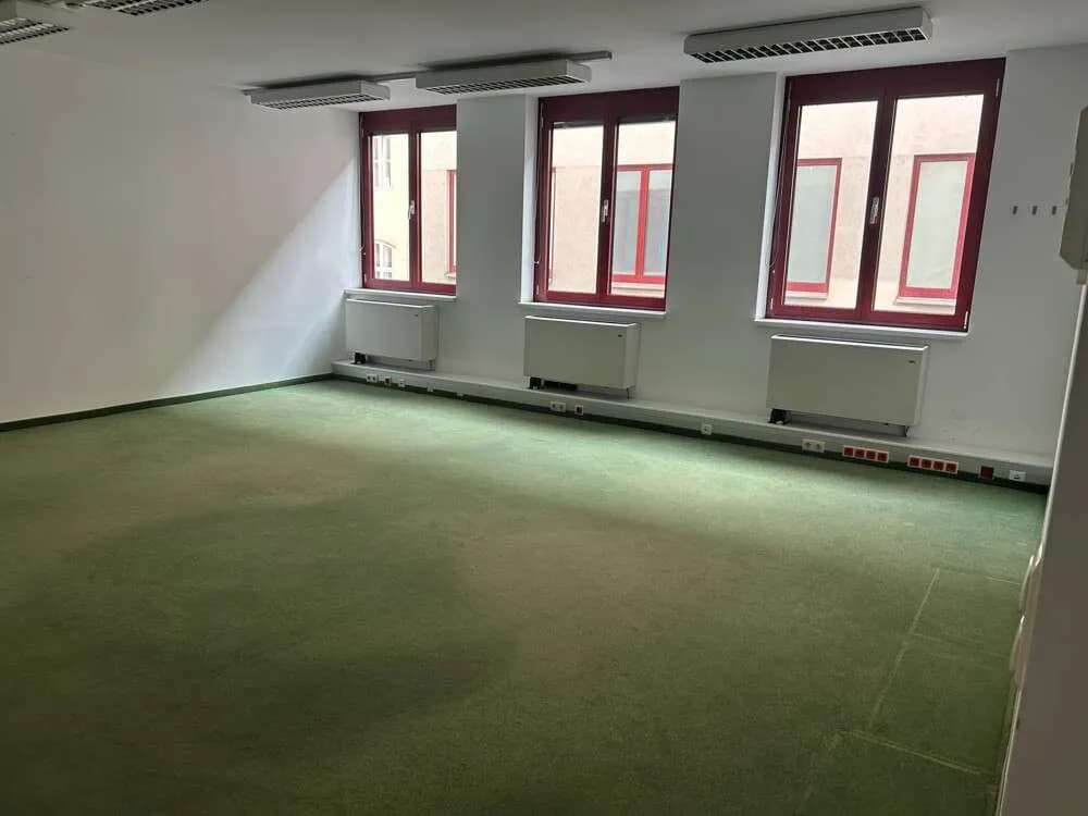 Gewerbeimmobilie mieten in Wien – 248 m², € 15 – Bild 8 von 9