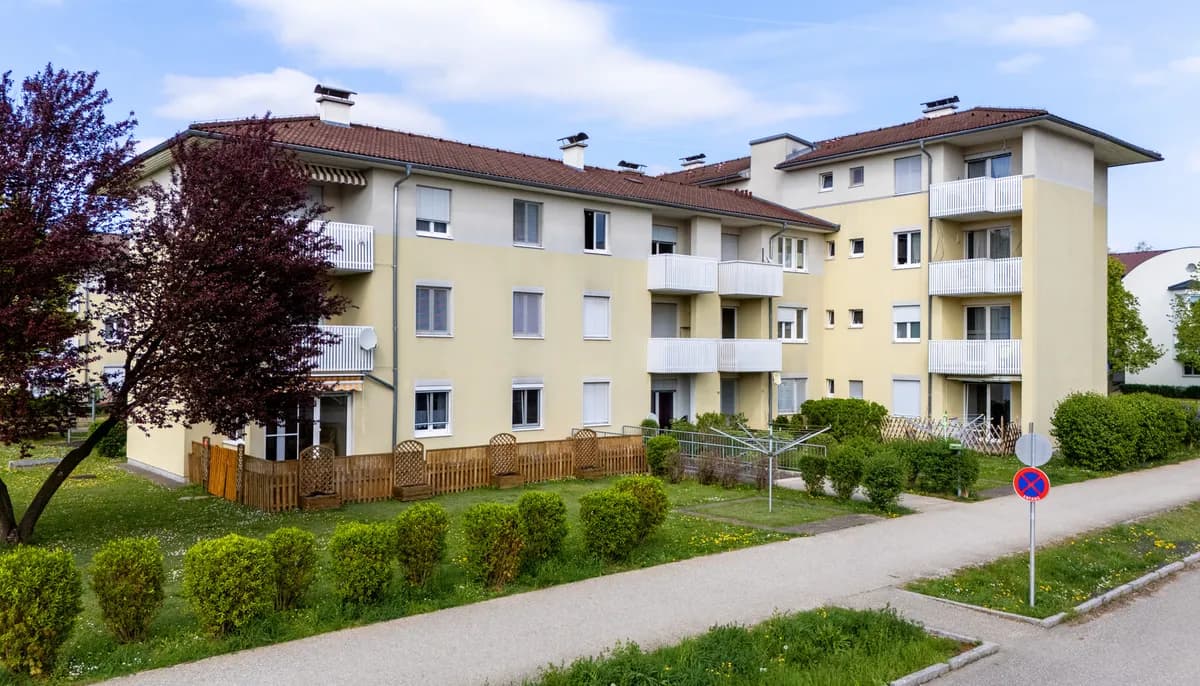 2-Zimmer-Wohnung mieten in Gmunden – 60,76 m², € 762