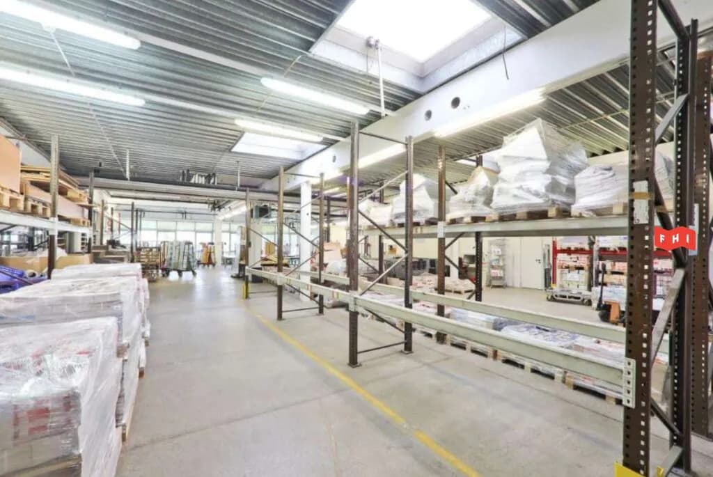 Gewerbeimmobilie mieten in Wien – 281 m², € 2.392 – Bild 4 von 9