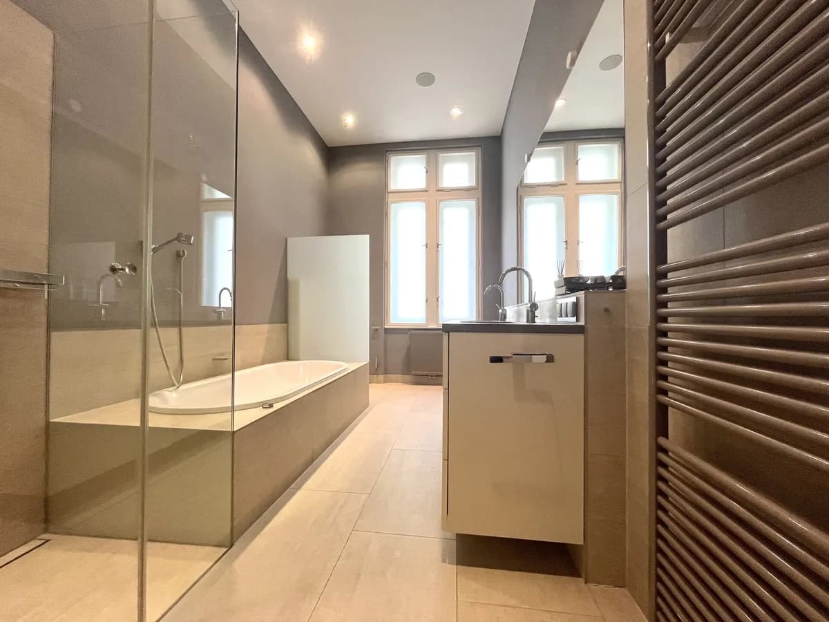 4-Zimmer-Wohnung mieten in Wien – 214,05 m², € 7.566 – Bild 8 von 16