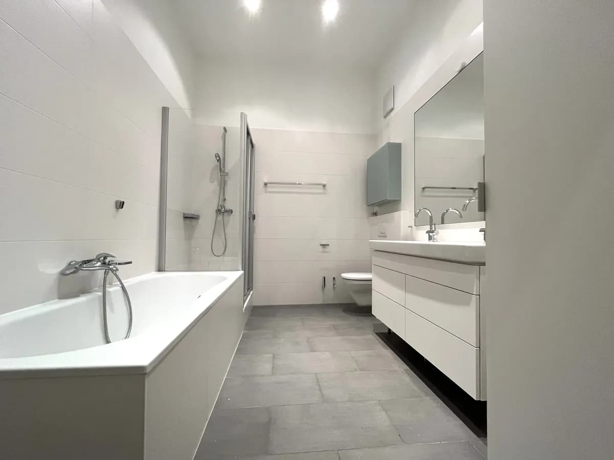4-Zimmer-Wohnung mieten in Wien – 214,05 m², € 7.566 – Bild 12 von 16