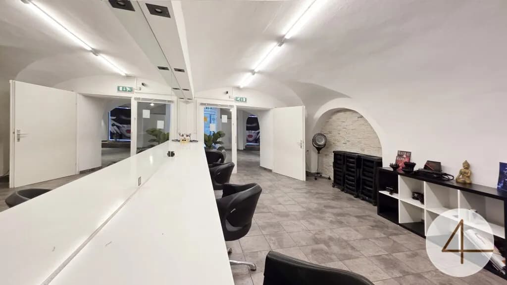 Gewerbeimmobilie mieten in Krems an der Donau – 142 m², € 700 – Bild 2 von 5