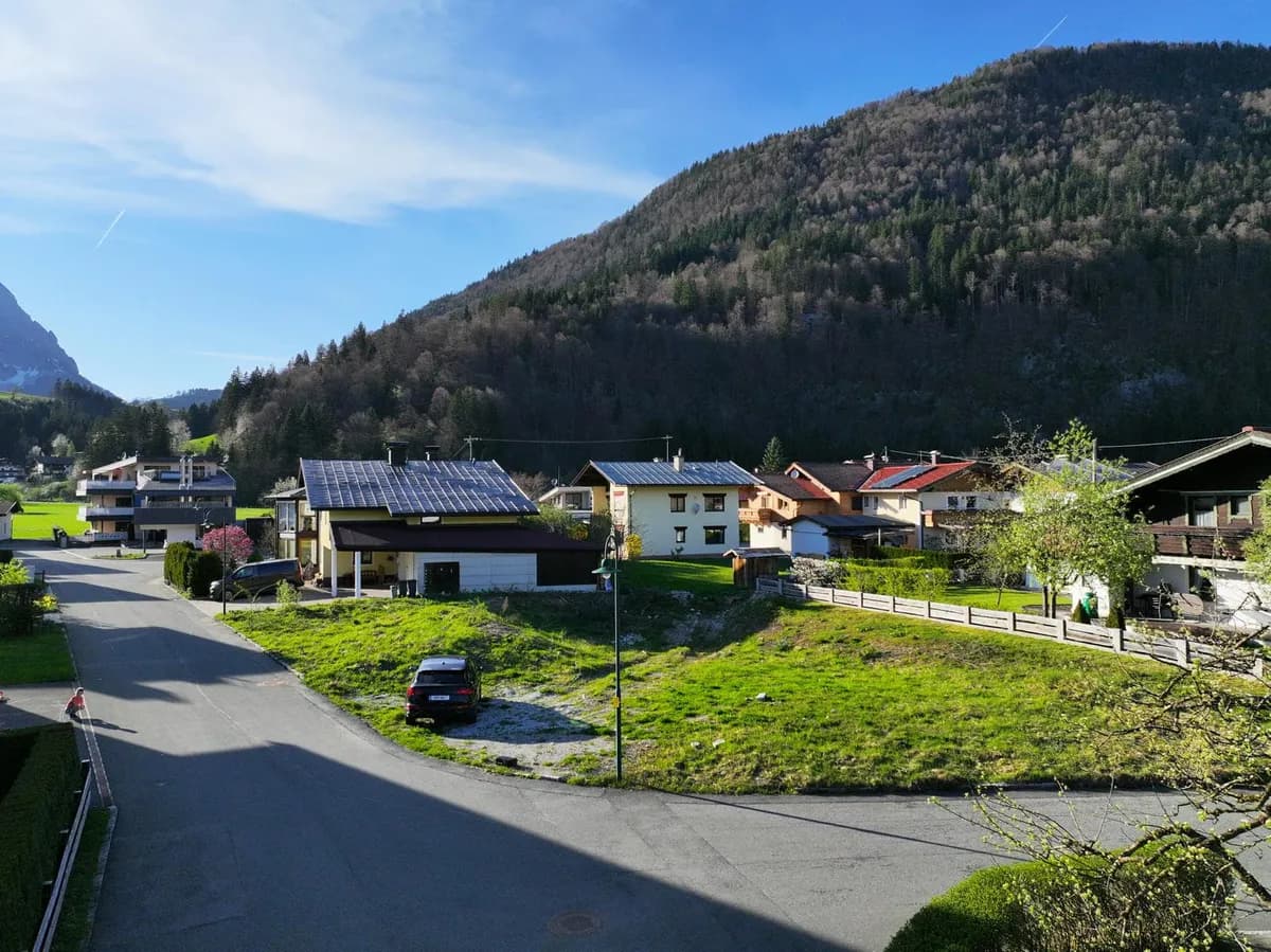 Grundstück kaufen in Kitzbühel – 795 m², € 1.190.000 – Bild 2 von 4