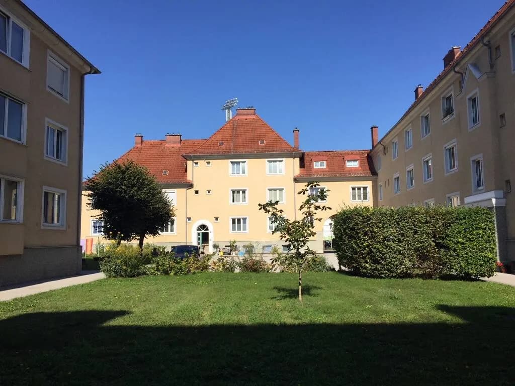 2-Zimmer-Wohnung mieten in Steyr – 57 m², € 450 – Bild 2 von 4