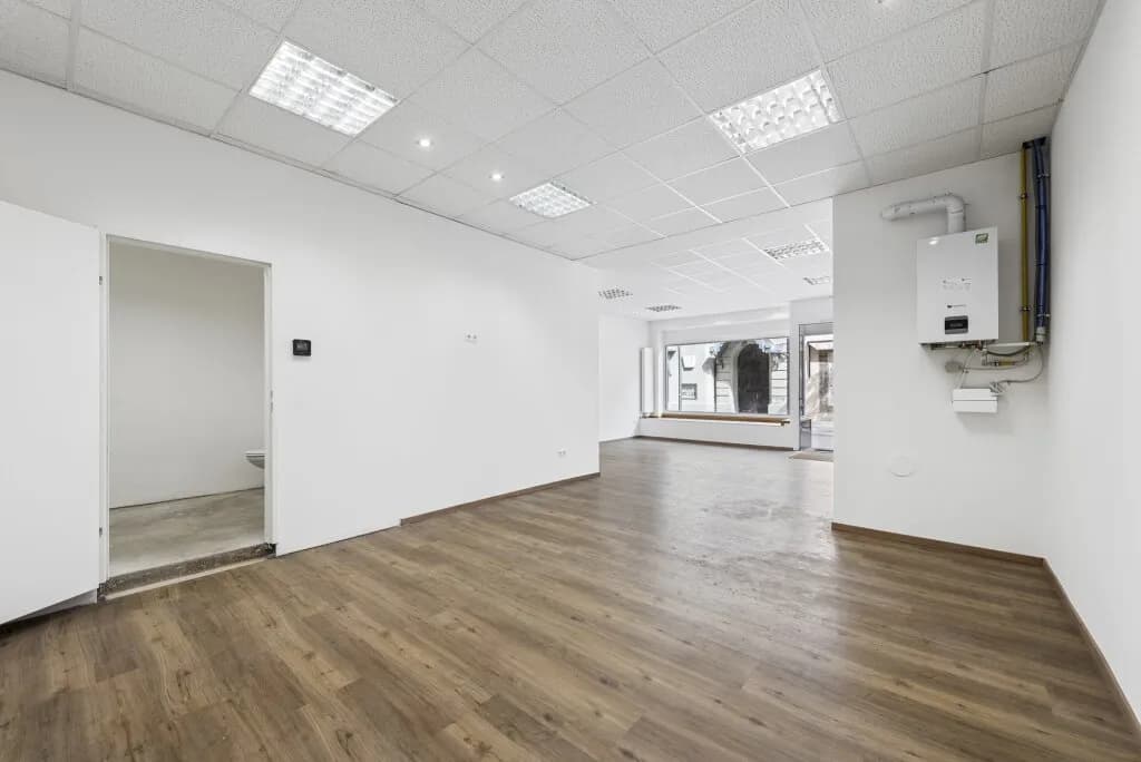 1-Zimmer-Gewerbeimmobilie mieten in Wiener Neustadt – 65 m², € 1.113 – Bild 7 von 10