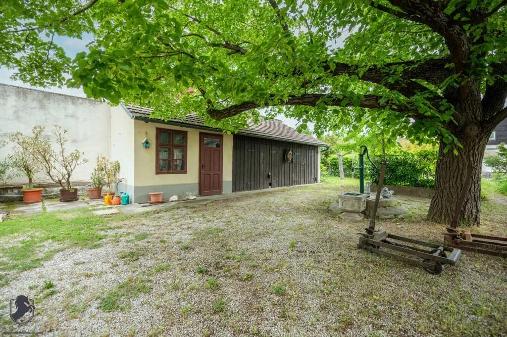 8-Zimmer-Gewerbeimmobilie kaufen in Baden – 253,81 m² – Bild 8 von 83