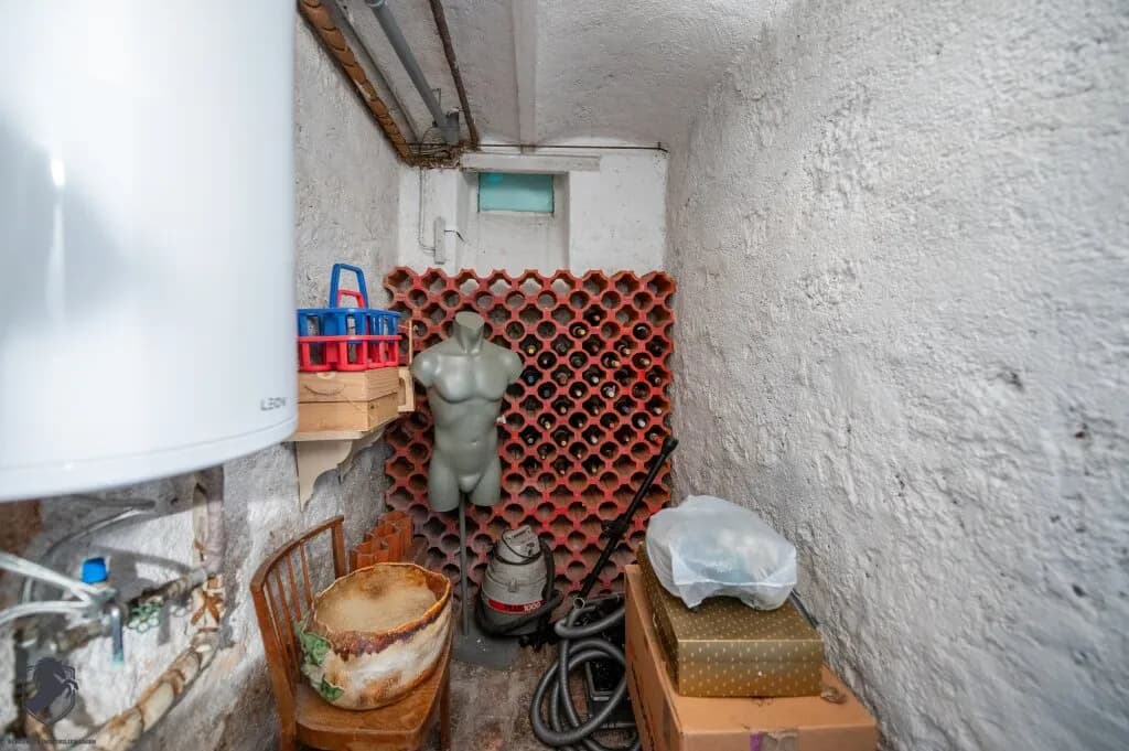 8-Zimmer-Gewerbeimmobilie kaufen in Baden – 253,81 m² – Bild 27 von 83