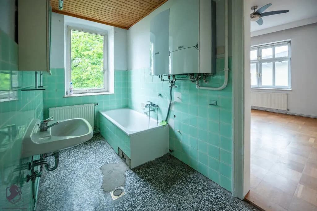 8-Zimmer-Gewerbeimmobilie kaufen in Baden – 253,81 m² – Bild 57 von 83
