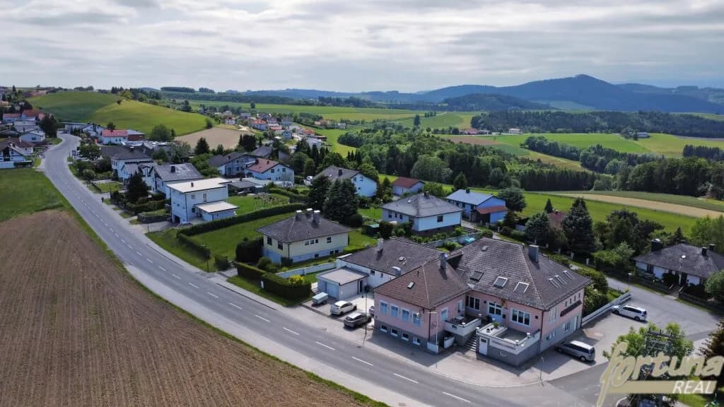 10-Zimmer-Gewerbeimmobilie kaufen in Wiener Neustadt Land – 220 m², € 329.000 – Bild 4 von 38