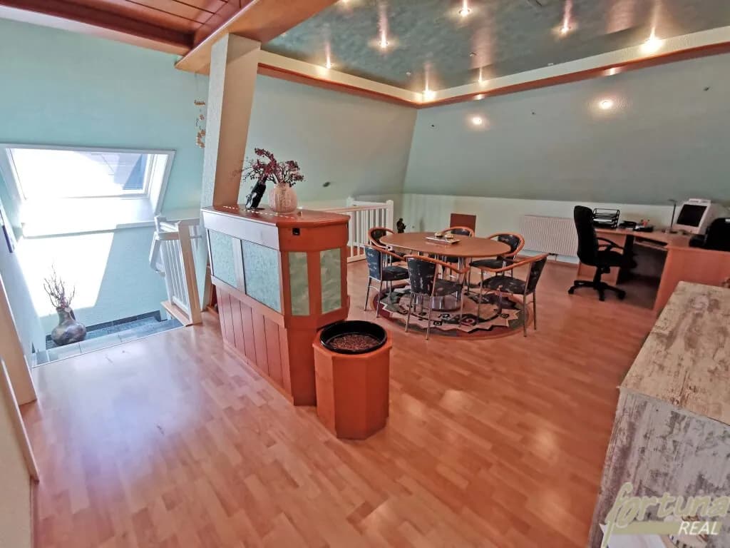 10-Zimmer-Gewerbeimmobilie kaufen in Wiener Neustadt Land – 220 m², € 329.000 – Bild 21 von 38
