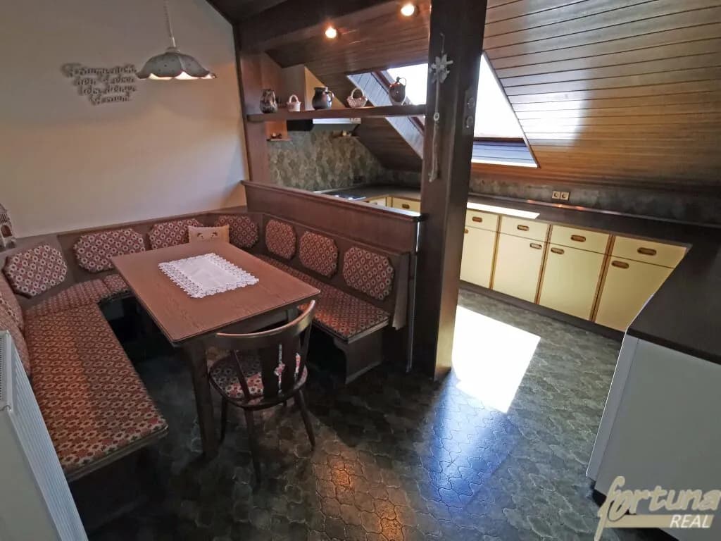10-Zimmer-Gewerbeimmobilie kaufen in Wiener Neustadt Land – 220 m², € 329.000 – Bild 30 von 38
