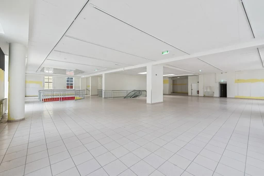 8-Zimmer-Gewerbeimmobilie mieten in Wiener Neustadt – 709 m² – Bild 6 von 25