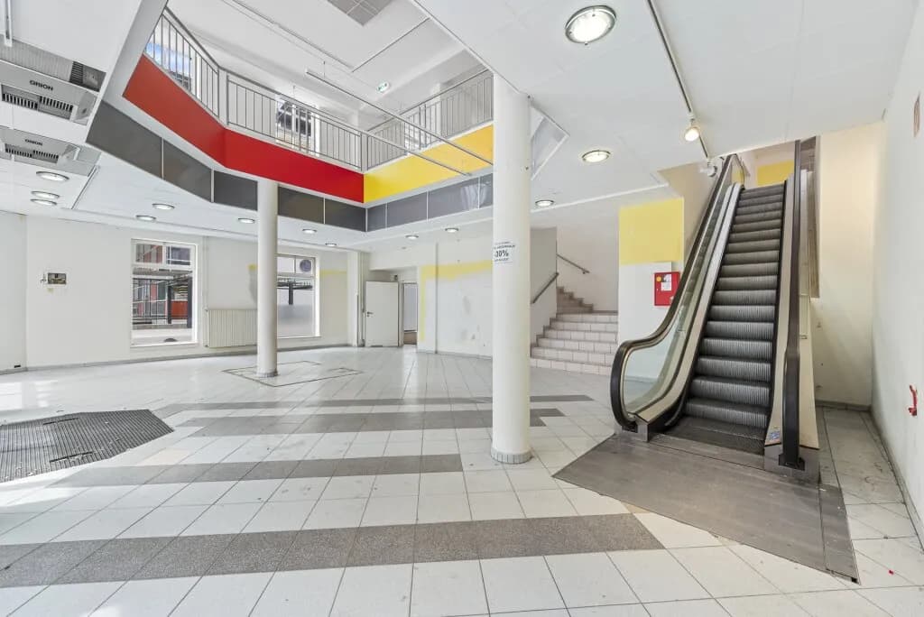8-Zimmer-Gewerbeimmobilie mieten in Wiener Neustadt – 709 m² – Bild 18 von 25
