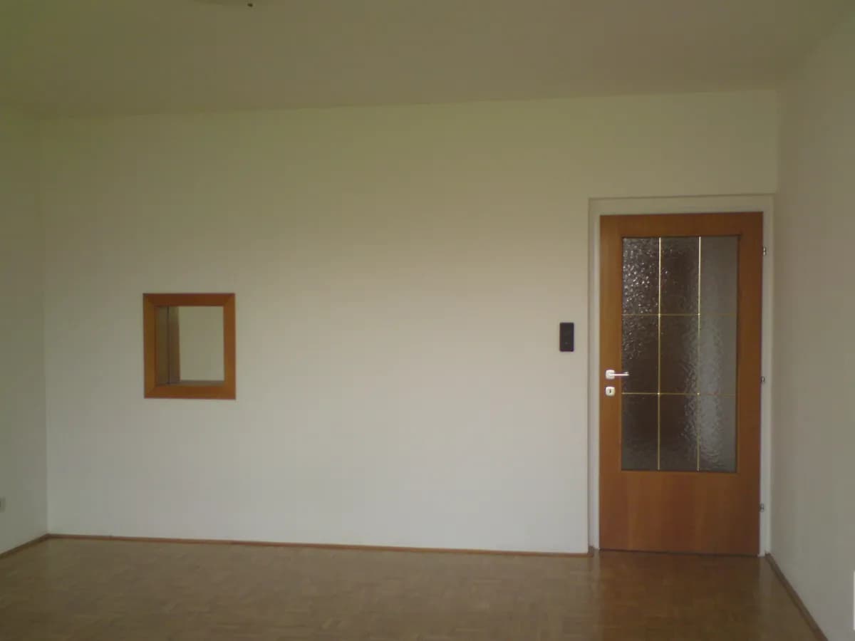 3-Zimmer-Wohnung kaufen in Eferding – 83 m², € 225.000 – Bild 2 von 9