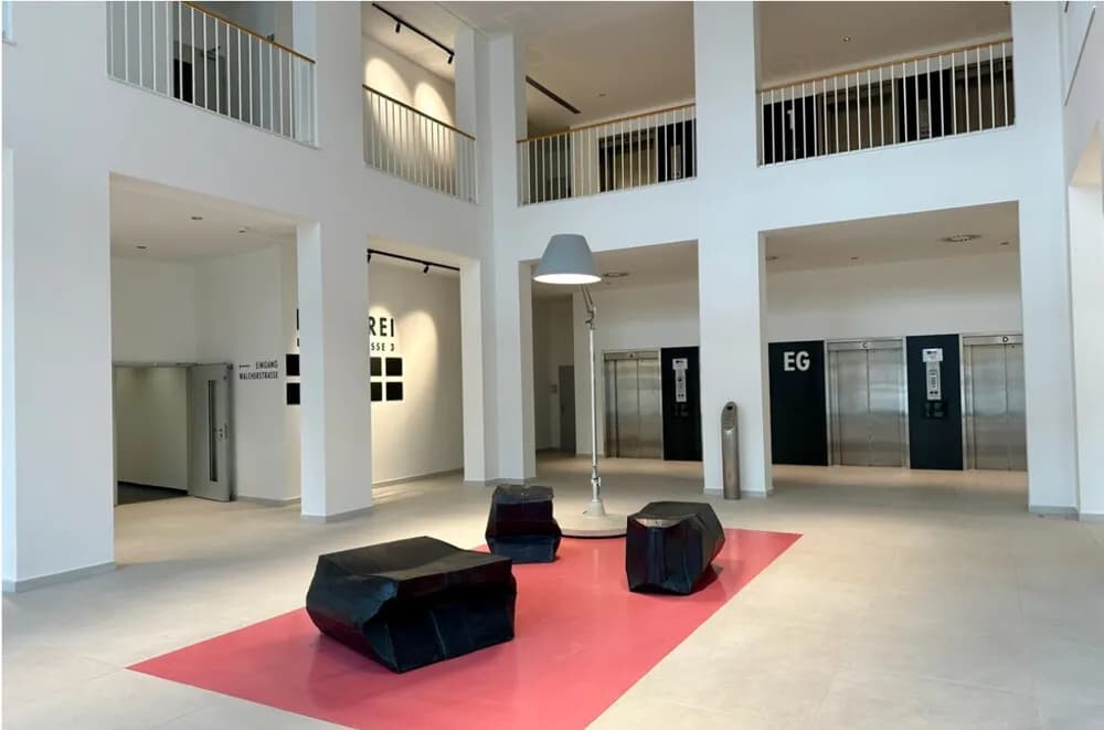 Gewerbeimmobilie mieten in Wien – 4 300 m², € 16 – Bild 3 von 11