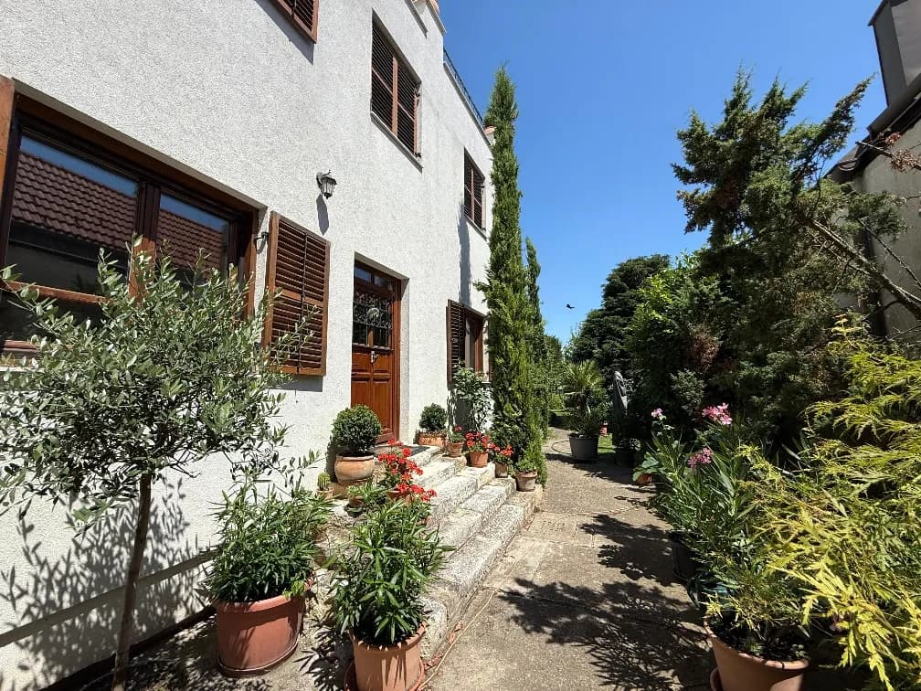 Haus kaufen in Neusiedl am See – 248 m², € 750.000