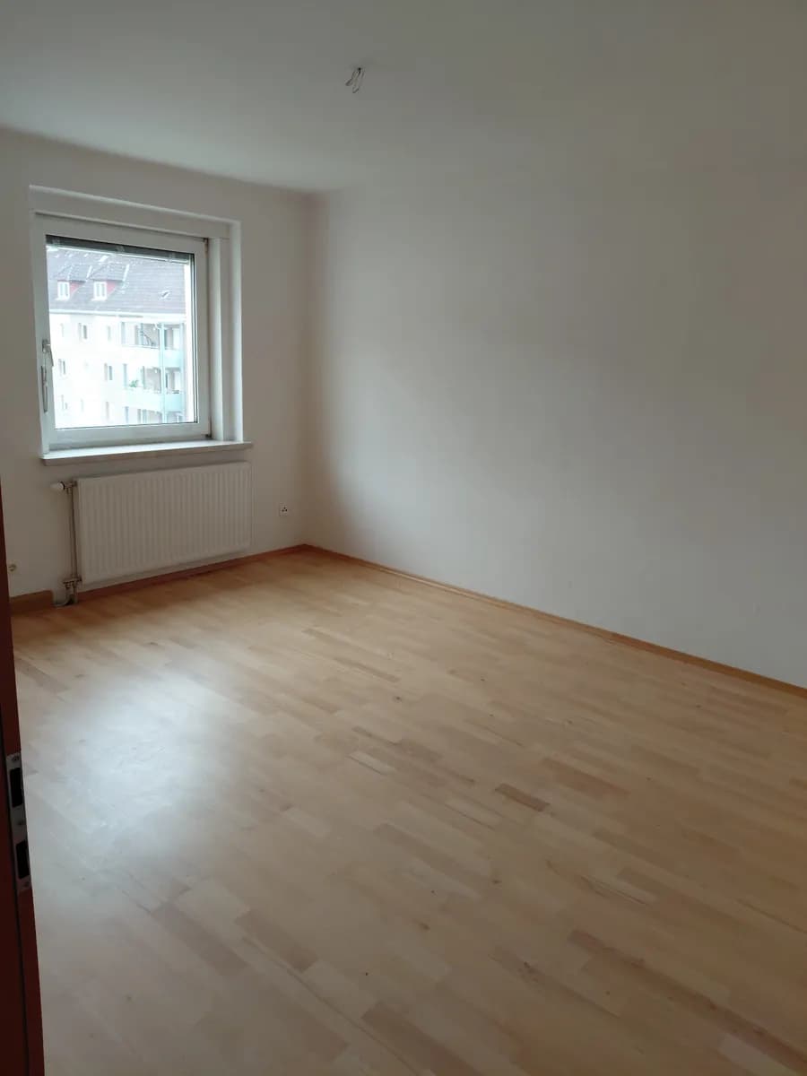 Wohnung mieten in Bruck-Mürzzuschlag – 43,9 m², € 365 – Bild 3 von 5