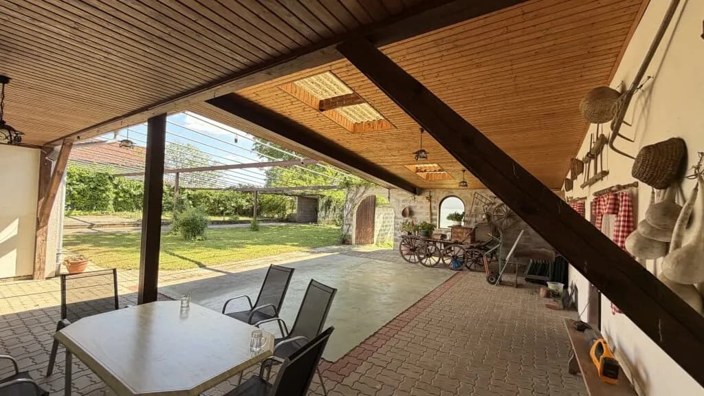 7-Zimmer-Haus kaufen in Güssing – 244 m², € 210.000
