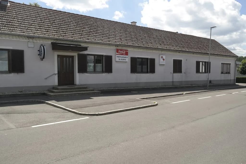 7-Zimmer-Haus kaufen in Güssing – 244 m², € 210.000 – Bild 3 von 38