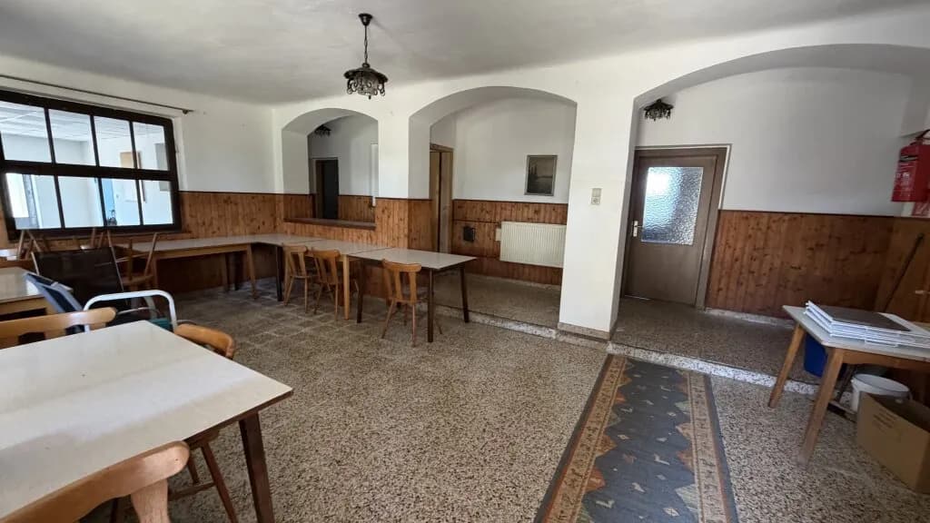 7-Zimmer-Haus kaufen in Güssing – 244 m², € 210.000 – Bild 4 von 38