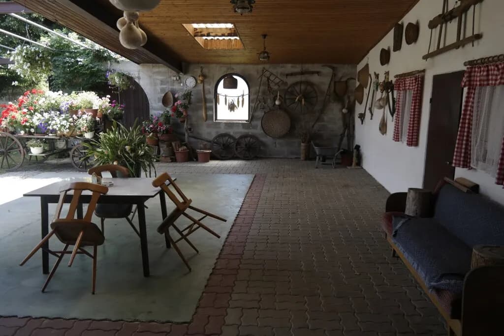 7-Zimmer-Haus kaufen in Güssing – 244 m², € 210.000 – Bild 10 von 38