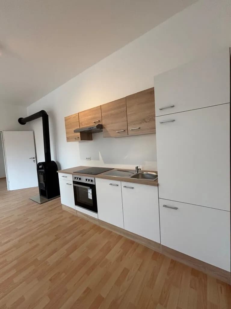 Wohnung kaufen in Neunkirchen – 67,89 m², € 99.700 – Bild 3 von 17