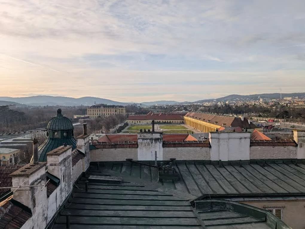 Wohnung kaufen in Wien – 343 m², € 1.690.000 – Bild 1 von 39