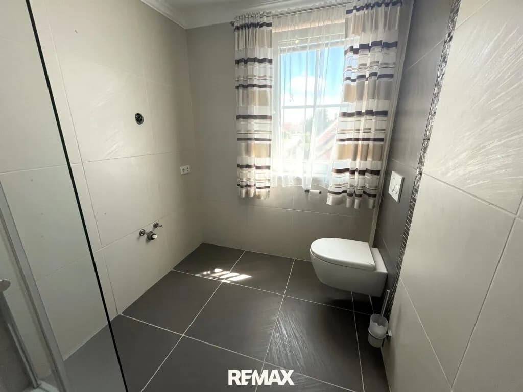 6-Zimmer-Haus kaufen in Horn – 147 m², € 380.000 – Bild 6 von 19