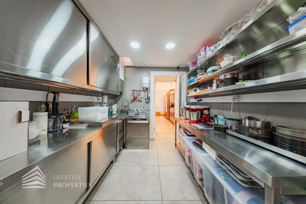 Gewerbeimmobilie mieten in Wien – 48 m², € 996 – Bild 10 von 15