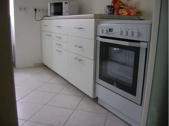 2-Zimmer-Wohnung kaufen in Baden – 41 m², € 120.000 – Bild 5 von 9