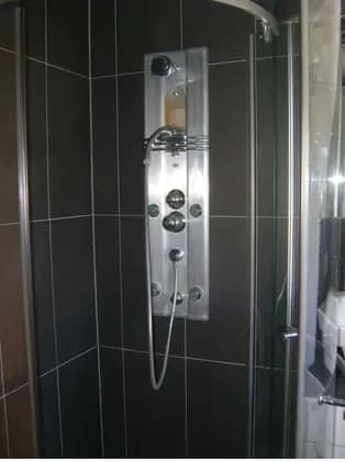 2-Zimmer-Wohnung kaufen in Baden – 41 m², € 120.000 – Bild 7 von 9