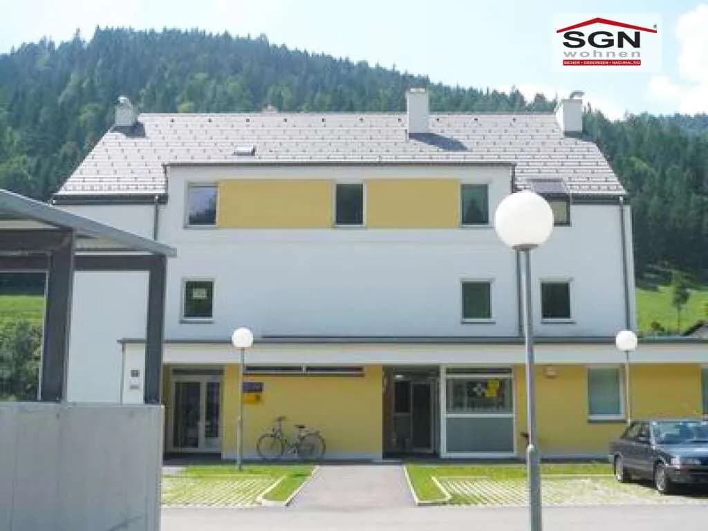 3-Zimmer-Wohnung mieten in Neunkirchen – 80,61 m², € 867 – Bild 2 von 13