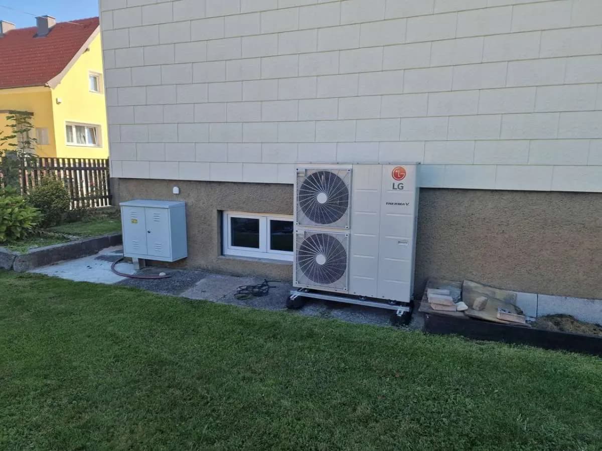 6-Zimmer-Haus kaufen in Neunkirchen – 130 m², € 375.000 – Bild 2 von 31