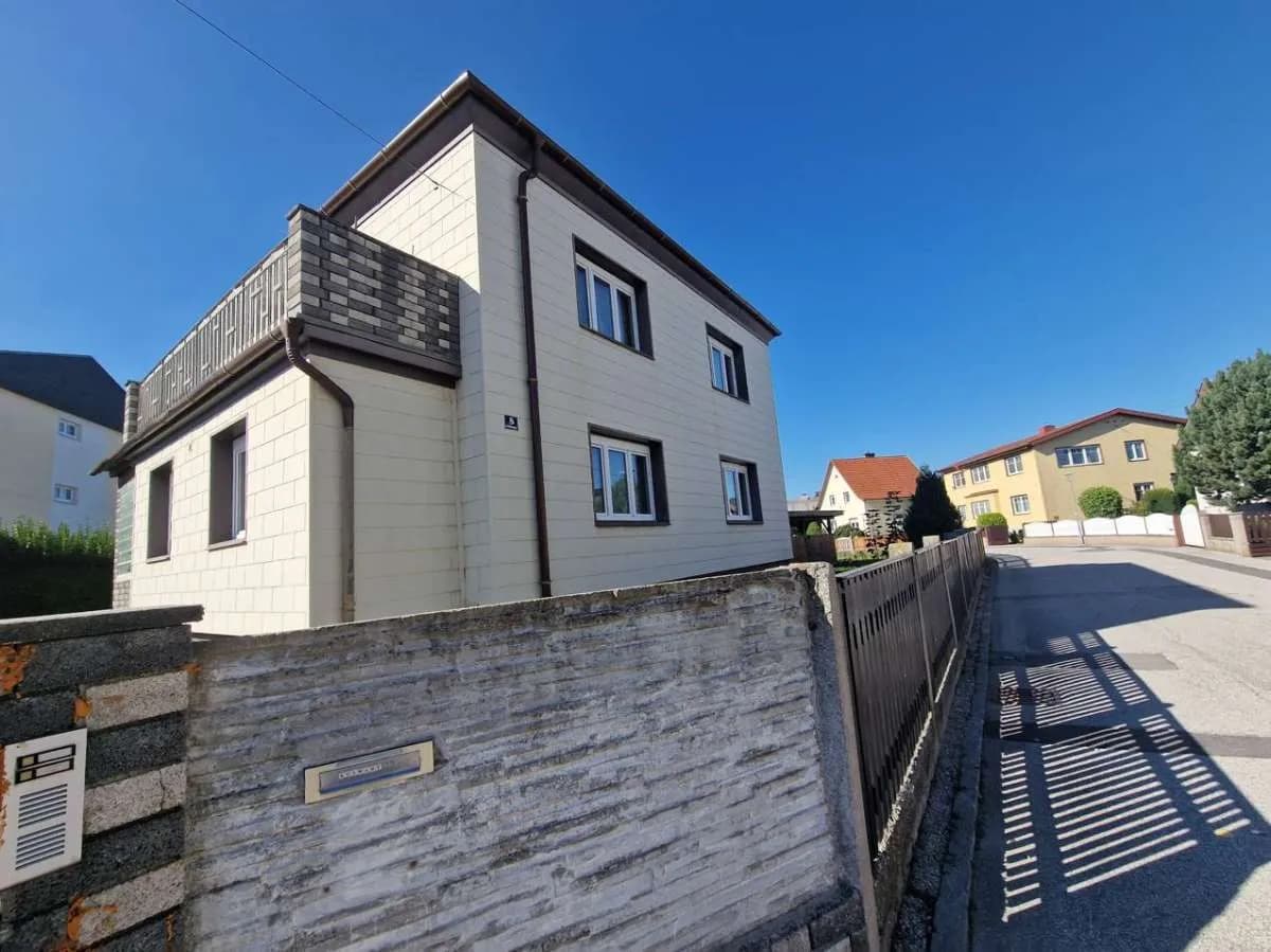 6-Zimmer-Haus kaufen in Neunkirchen – 130 m², € 375.000 – Bild 4 von 31