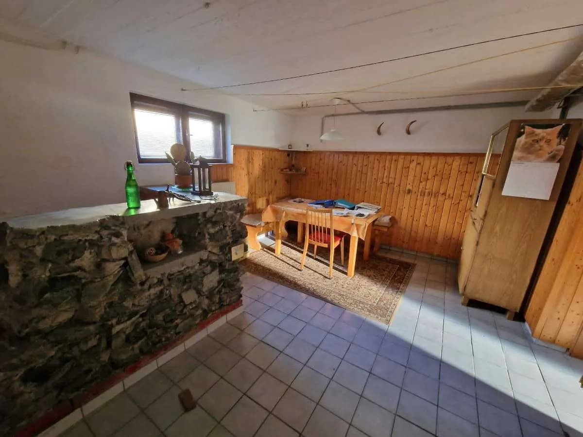 6-Zimmer-Haus kaufen in Neunkirchen – 130 m², € 375.000 – Bild 13 von 31