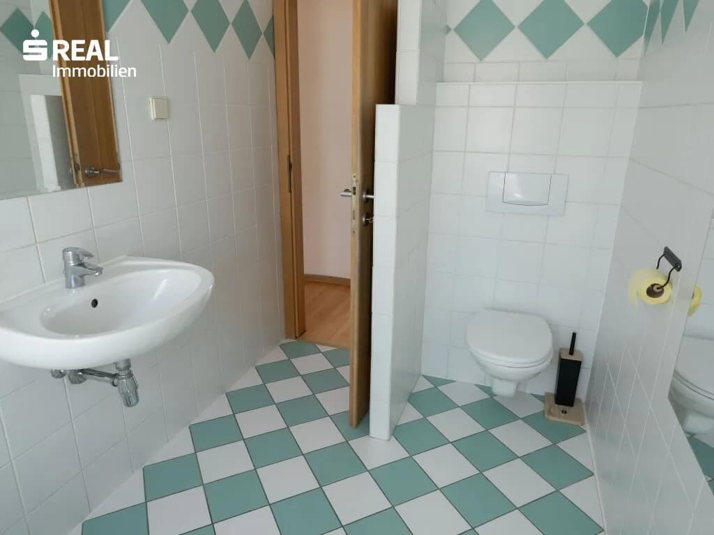 3-Zimmer-Wohnung kaufen in Wiener Neustadt – 77,86 m², € 210.000 – Bild 17 von 20