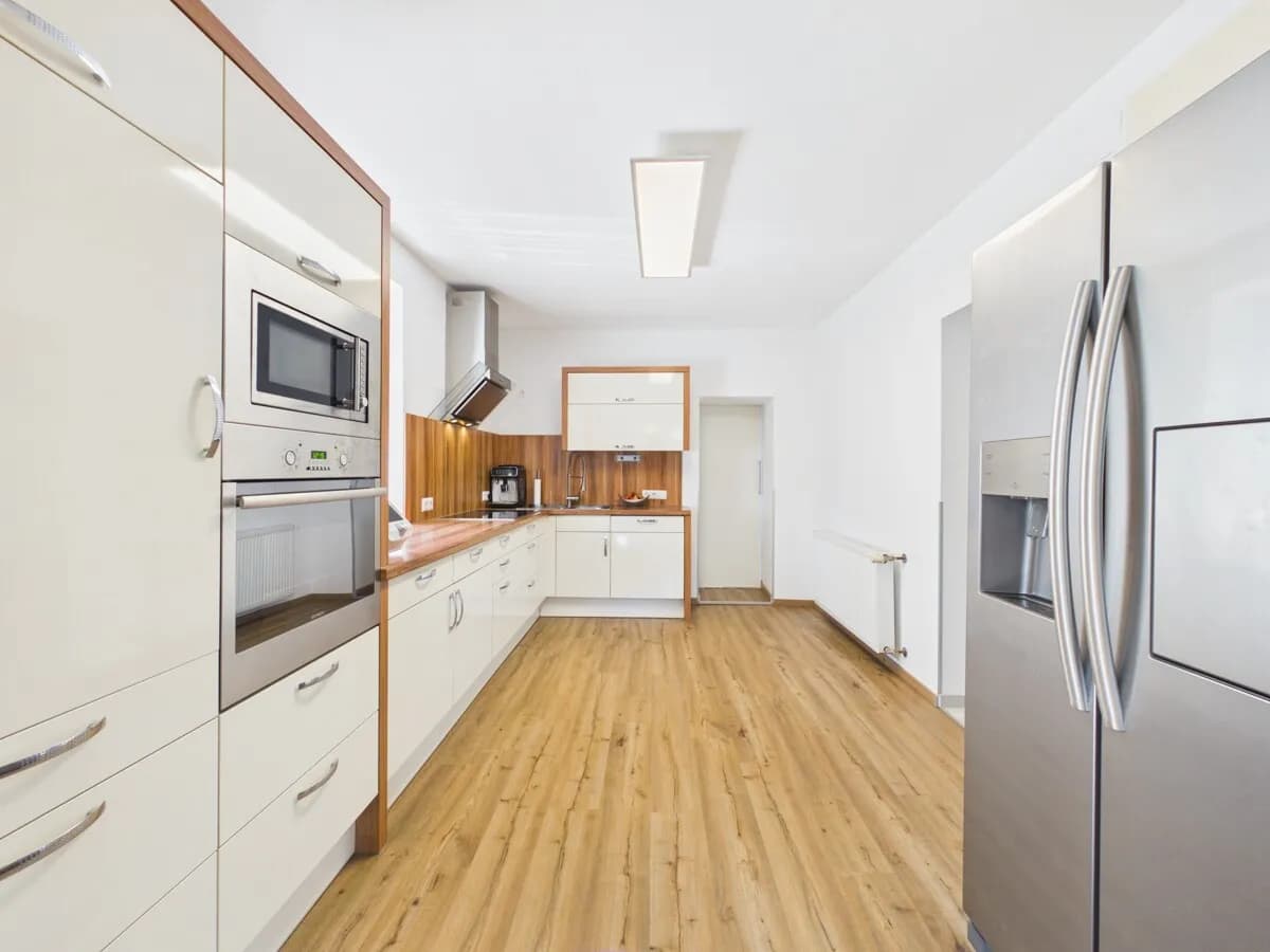6-Zimmer-Haus kaufen in Klagenfurt – 247 m², € 689.000 – Bild 15 von 26