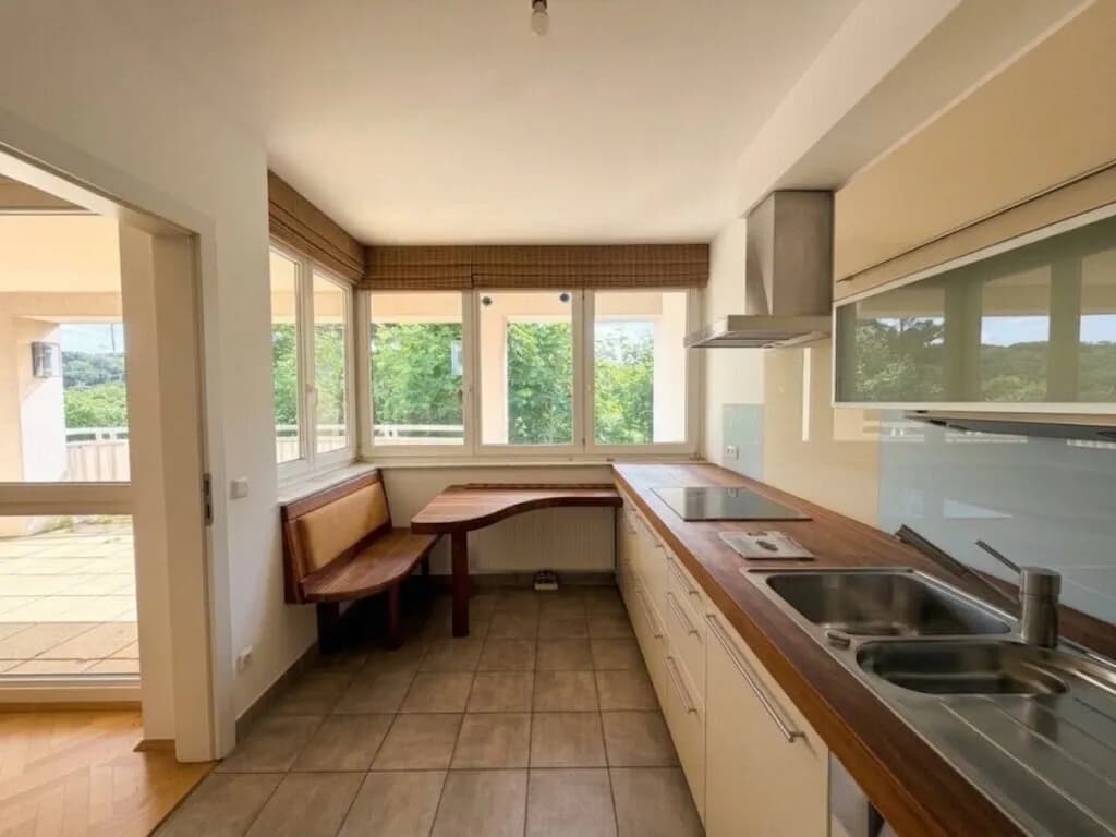 5-Zimmer-Wohnung mieten in Wien – 193,64 m², € 3.000 – Bild 6 von 22