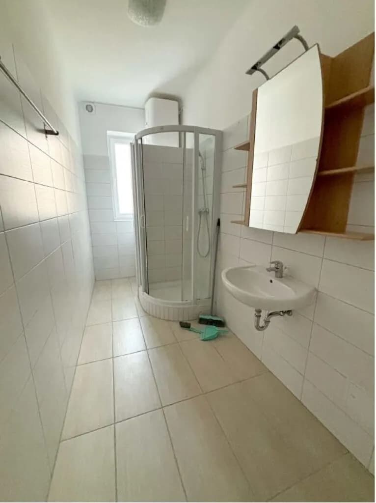3-Zimmer-Wohnung mieten in Neunkirchen – 80 m², € 864 – Bild 3 von 9