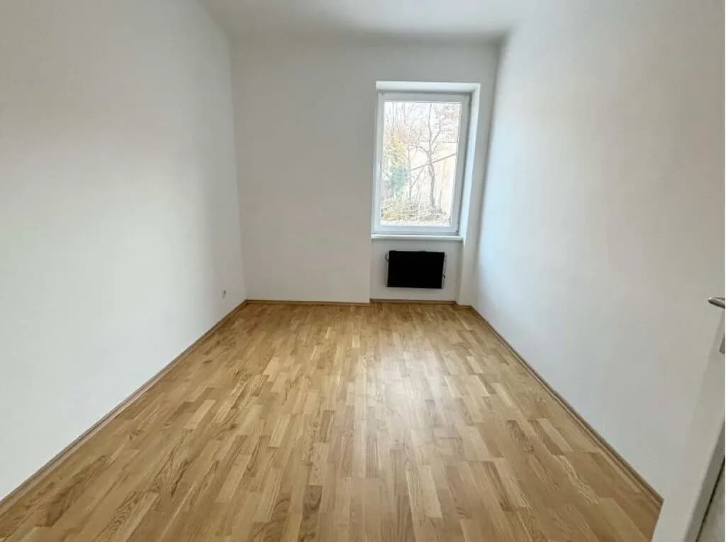 3-Zimmer-Wohnung mieten in Neunkirchen – 80 m², € 864 – Bild 4 von 9